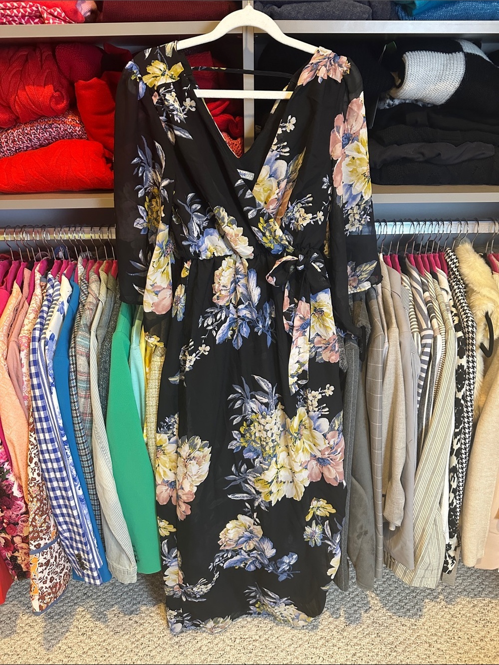 Bailey Blue black/blue/yellow floral 3/4 sheer sleeve lined midi dress size S